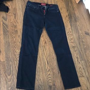 Lucky Brand darkwash sweet’n straight jeans
